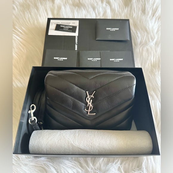 Yves Saint Laurent Handbags - 🛑SOLD🛑 6.22.2024(1:30pm)